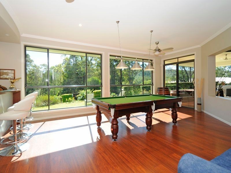 38 Lawnhill Dr, Nerang QLD 4211