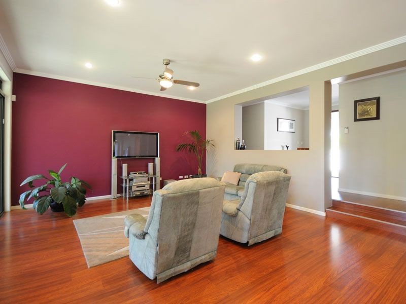 38 Lawnhill Dr, Nerang QLD 4211