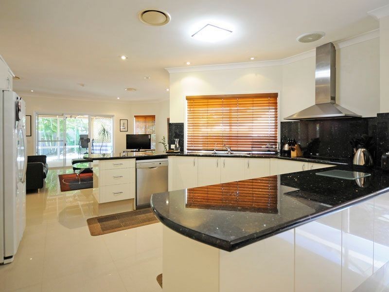 51 Charolais Crescent, Benowa Waters QLD 4217