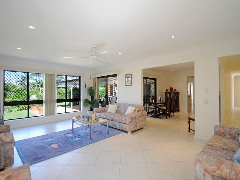 3 Braemer Court, Benowa Waters QLD 4217