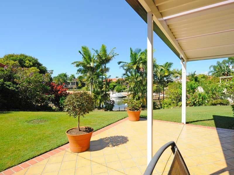 3 Braemer Court, Benowa Waters QLD 4217