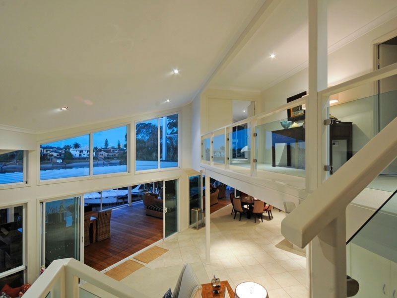 41 River Crescent, Broadbeach Waters QLD 4218