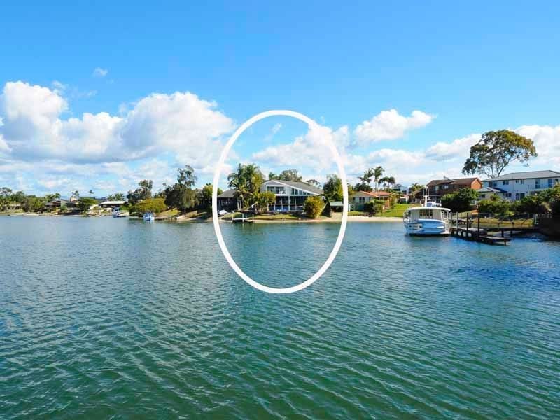 41 River Crescent, Broadbeach Waters QLD 4218