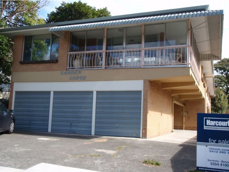 4/14 Garden  Street, Southport QLD 4215