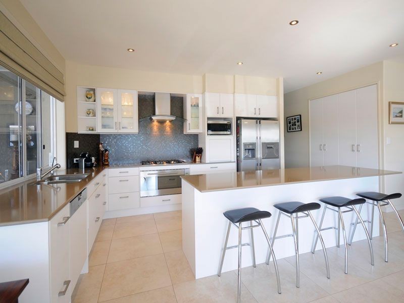 Broadbeach Waters QLD 4218