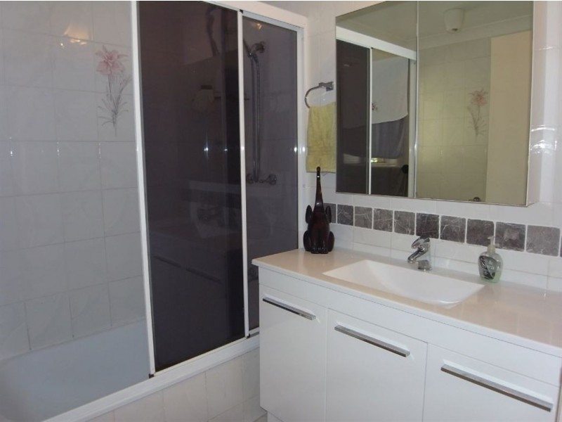 3 Chopin Court, Nerang QLD 4211