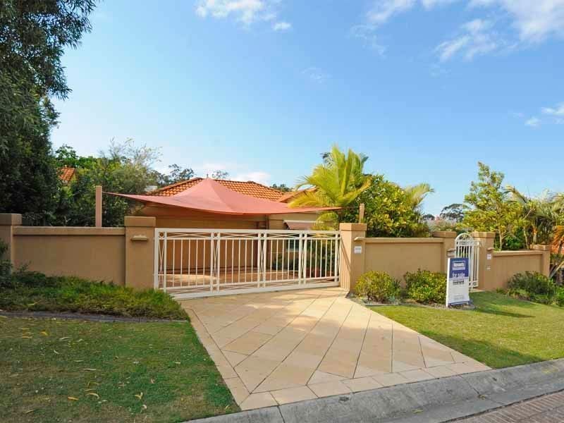 21 Abby  Crescent, Ashmore QLD 4214