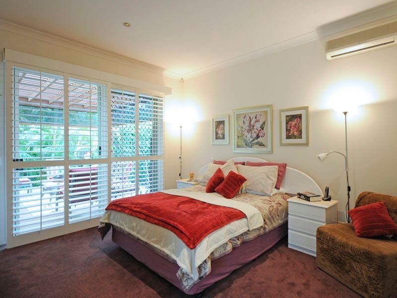 21 Abby  Crescent, Ashmore QLD 4214