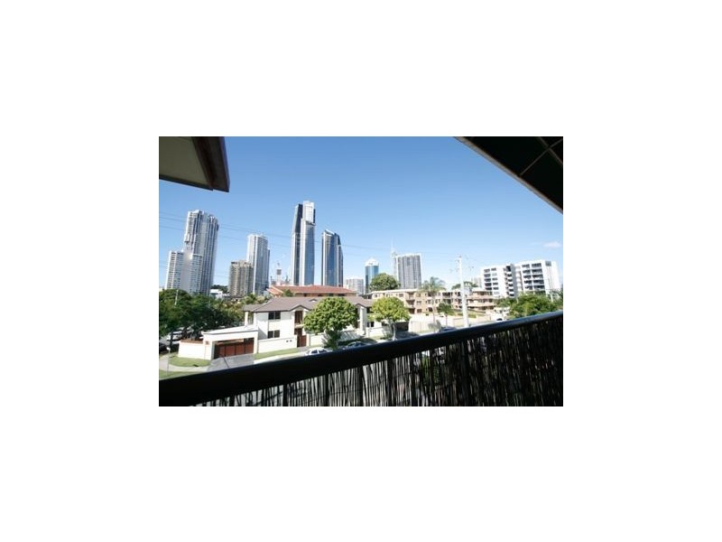 17/26 Stanhill Drive, Surfers Paradise QLD 4217