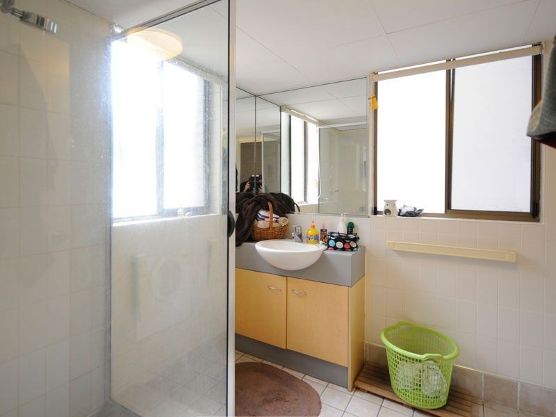 6/16 Markwell Ave, Surfers Paradise QLD 4217