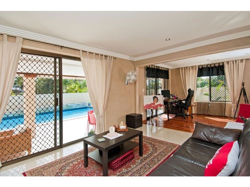 5 Willangee Court, Ashmore QLD 4214