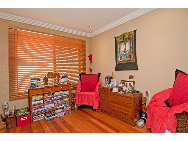 5 Willangee Court, Ashmore QLD 4214