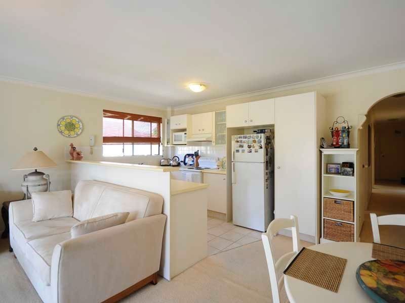 13/26 Stanhill Drive, Chevron Island QLD 4217