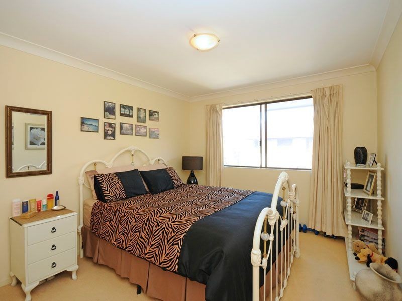 13/26 Stanhill Drive, Chevron Island QLD 4217