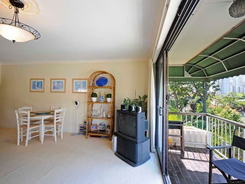 13/26 Stanhill Drive, Chevron Island QLD 4217