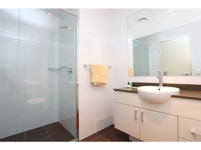 708/2 Aqua Street, Southport QLD 4215