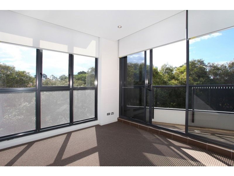 708/2 Aqua Street, Southport QLD 4215