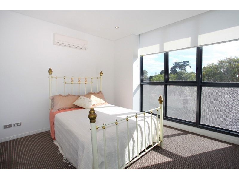 708/2 Aqua Street, Southport QLD 4215