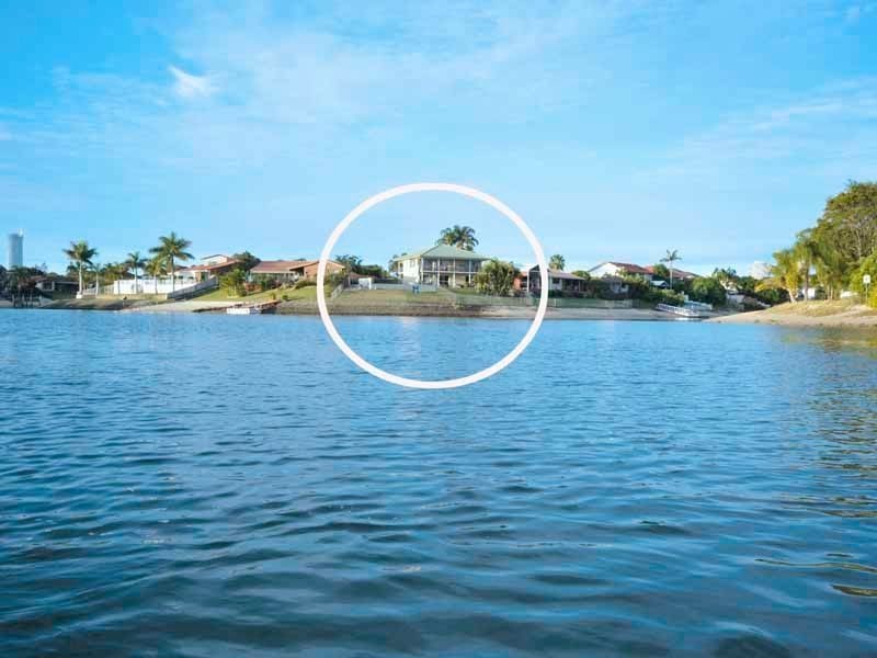 30 Bombala Street, Broadbeach Waters QLD 4218