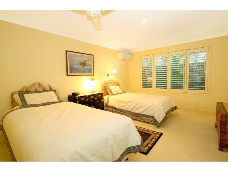 137 Witt Avenue, Carrara QLD 4211