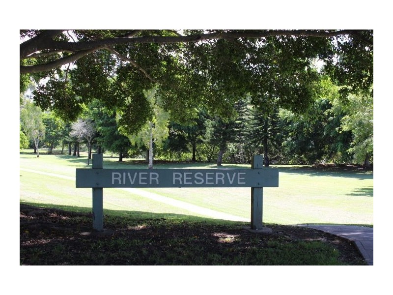 44 Lochinvar Court, Ashmore QLD 4214