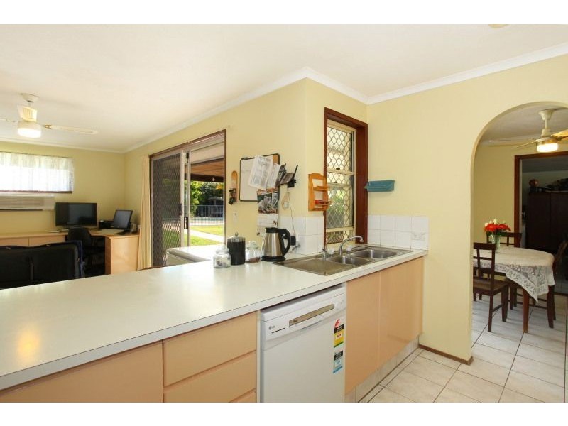 44 Lochinvar Court, Ashmore QLD 4214