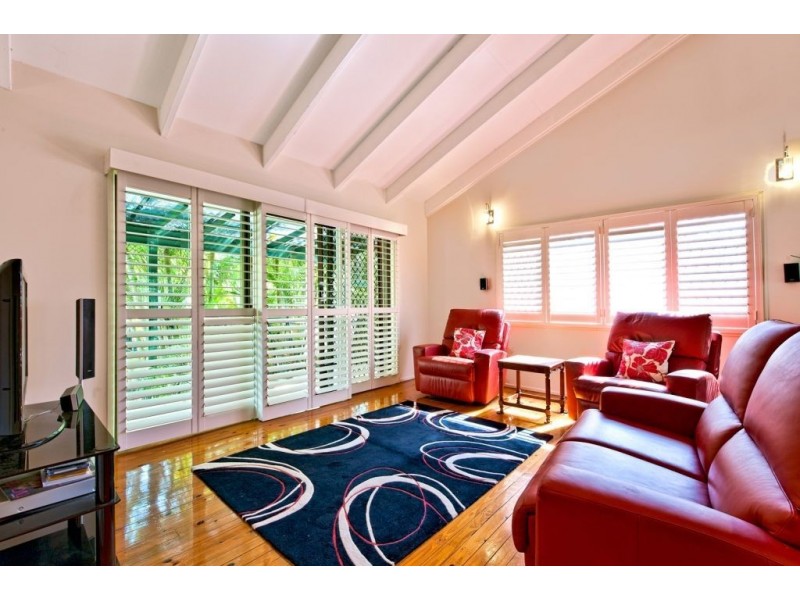 65 Currumburra Road, Ashmore QLD 4214