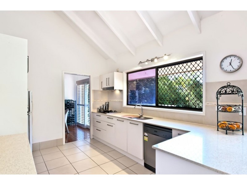 65 Currumburra Road, Ashmore QLD 4214