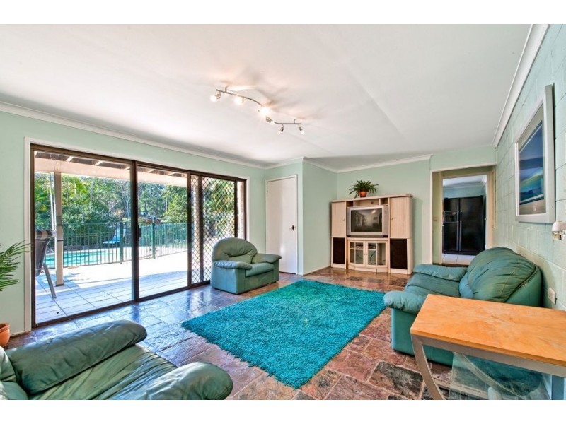 65 Currumburra Road, Ashmore QLD 4214