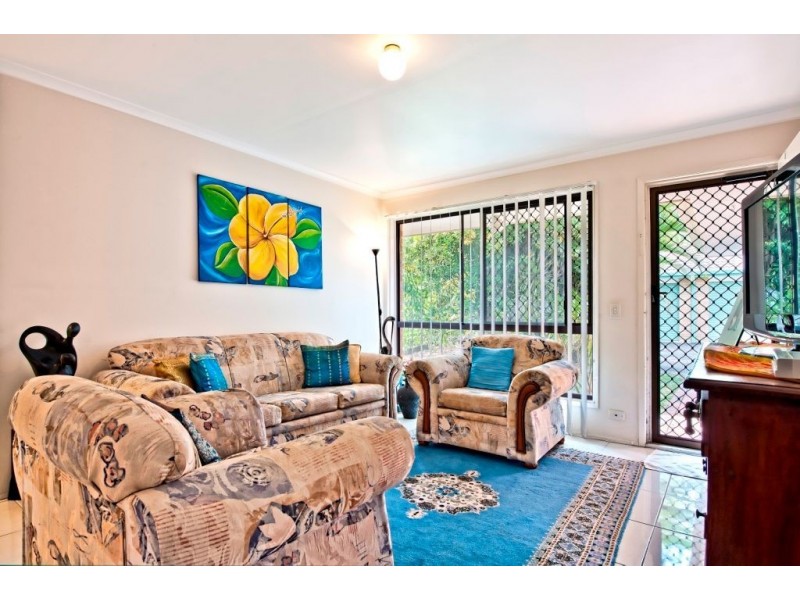 2/54 Galloway Drive, Ashmore QLD 4214