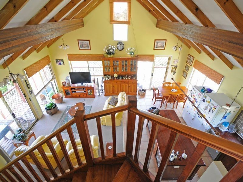 12 Paddington Drive, Carrara QLD 4211