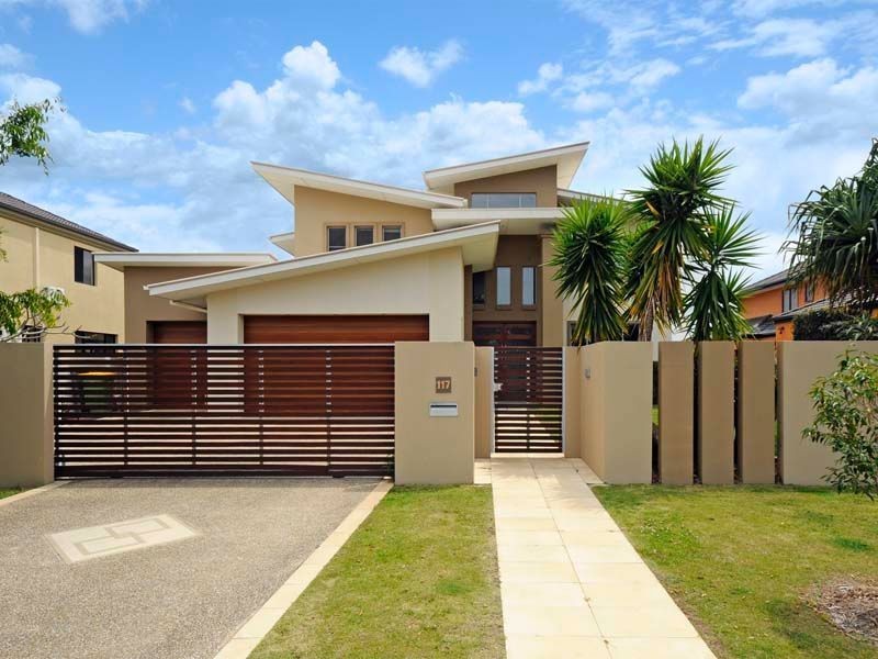 117 Edinburgh Road, Benowa Waters QLD 4217