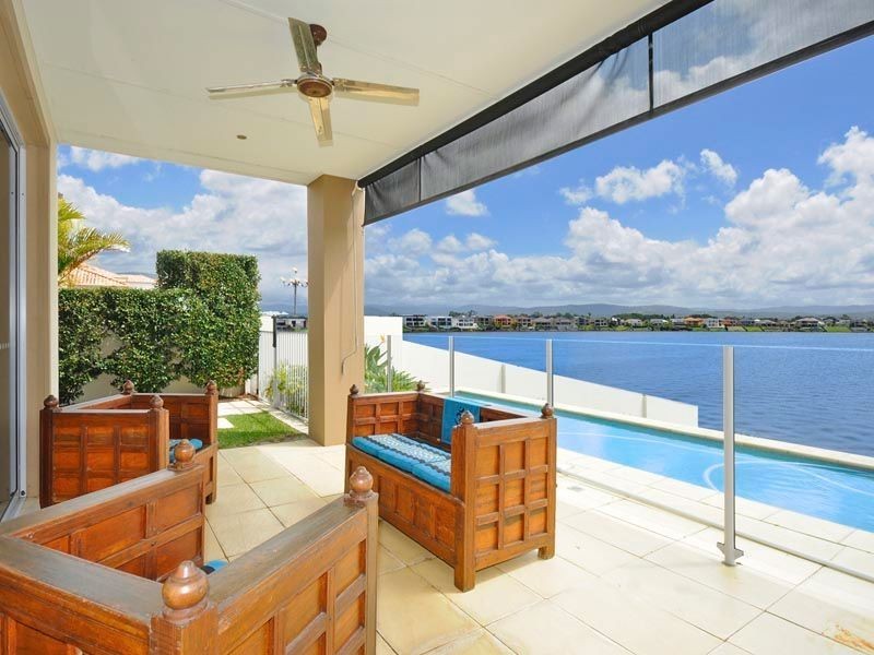 117 Edinburgh Road, Benowa Waters QLD 4217