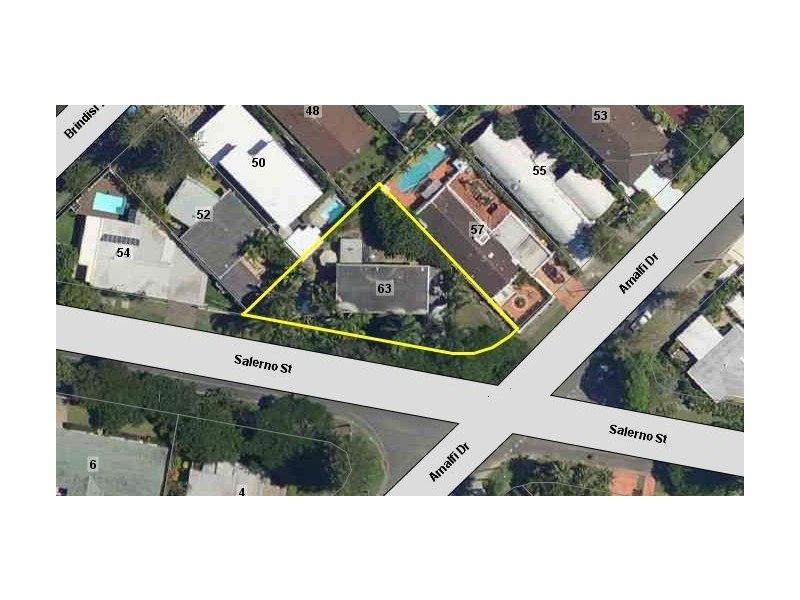 63 Amalfi Drive, Isle Of Capri QLD 4217