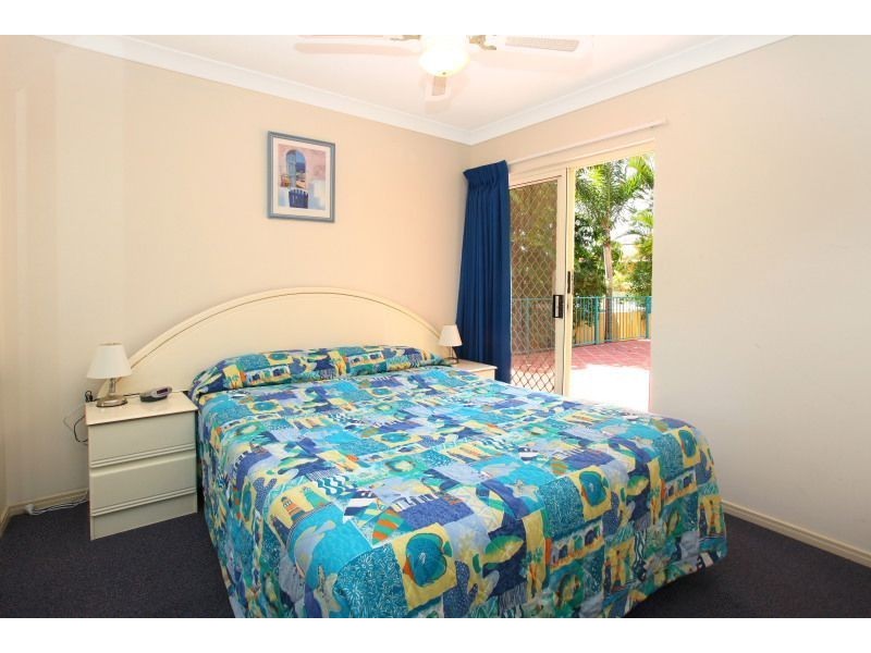 2/40 Burra Street, Surfers Paradise QLD 4217