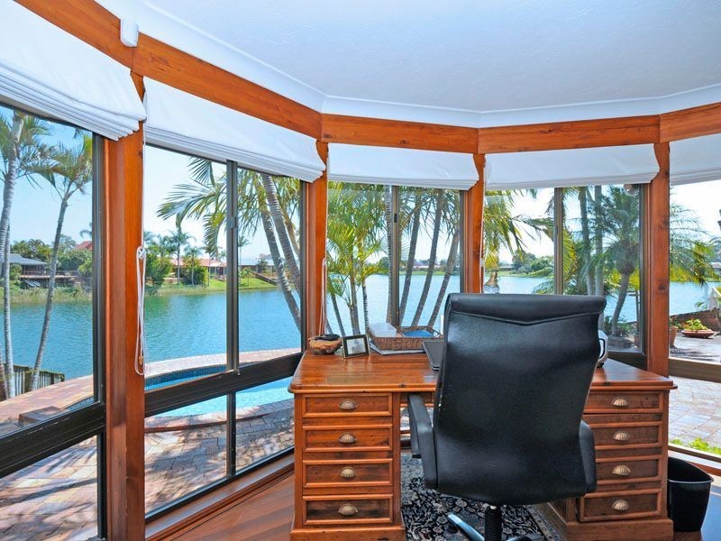 13 Deloraine Court, Mermaid Waters QLD 4218