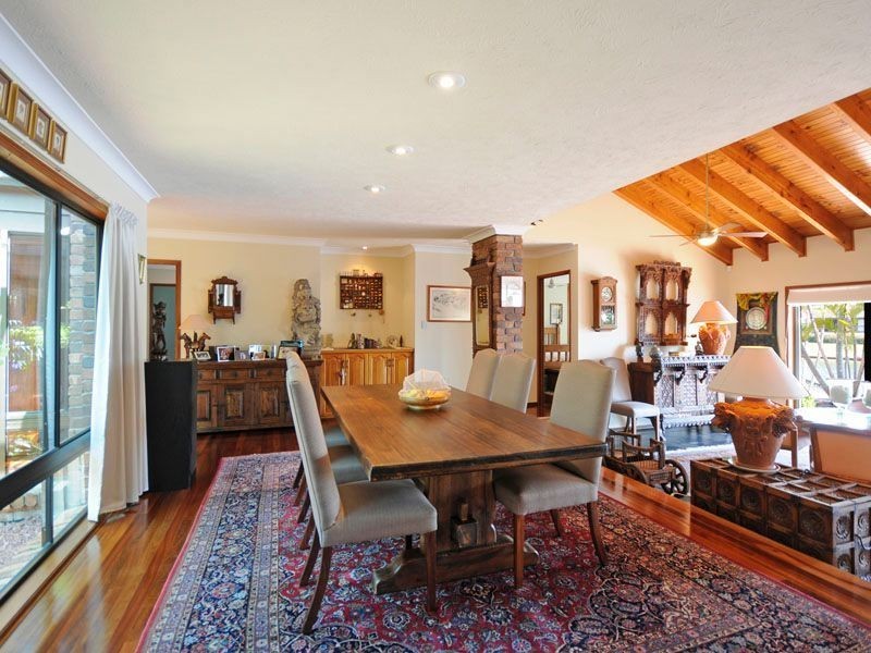 13 Deloraine Court, Mermaid Waters QLD 4218