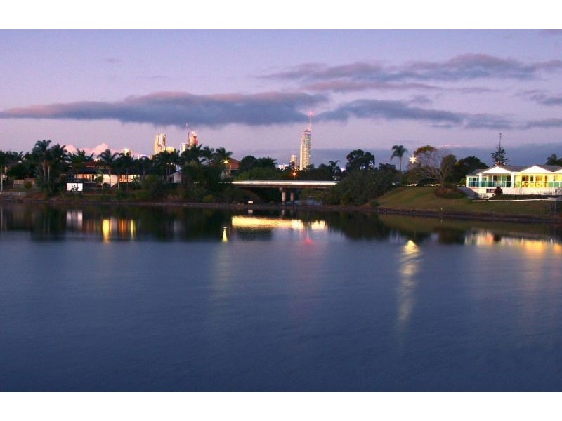 23 Cabana Boulevard, Benowa Waters QLD 4217