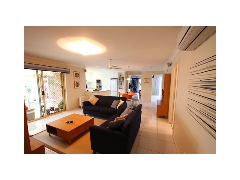 12 Weiskoph Court, Parkwood QLD 4214