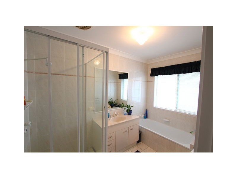 12 Weiskoph Court, Parkwood QLD 4214