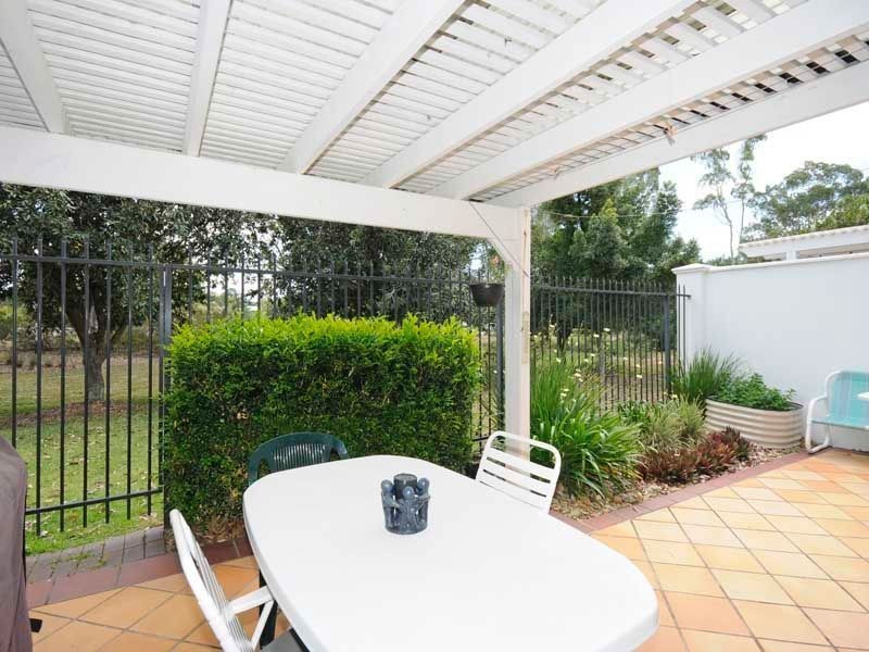 15/70 Marbella Drive, Benowa QLD 4217