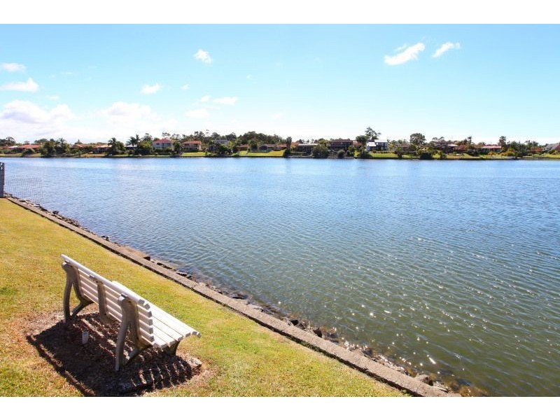 23 Cabana Boulevard, Benowa Waters QLD 4217