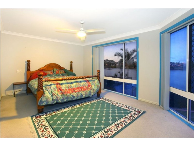 23 Cabana Boulevard, Benowa Waters QLD 4217