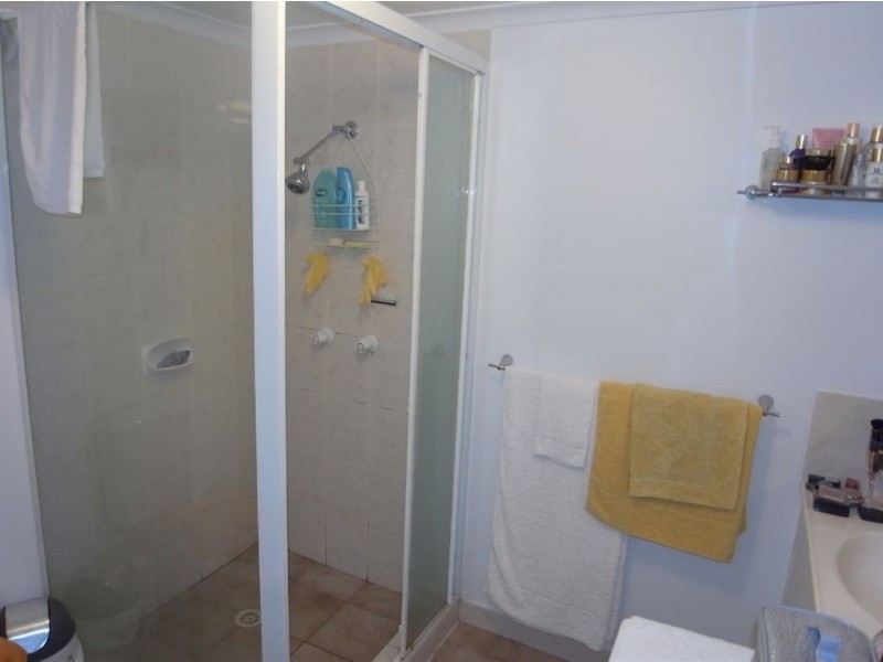 5/7-9 Illawong Street, Chevron Island QLD 4217