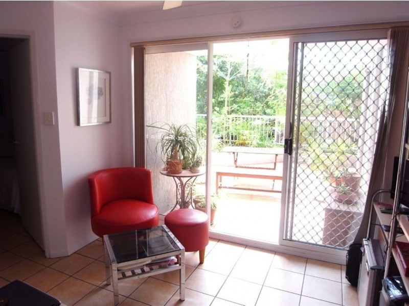 5/7-9 Illawong Street, Chevron Island QLD 4217