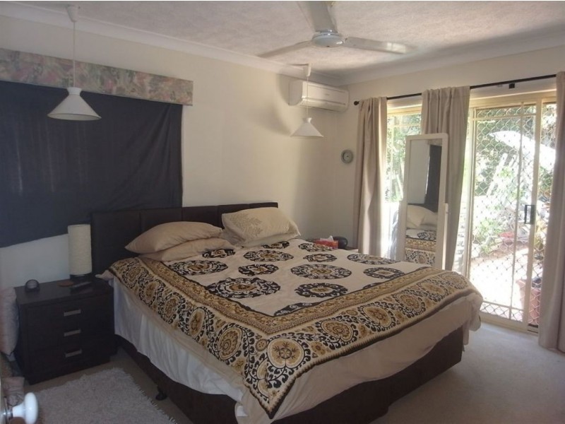 51 Pohlman Street, Southport QLD 4215