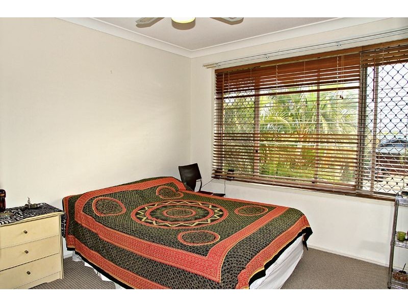 67 Dunkeith Avenue, Benowa QLD 4217