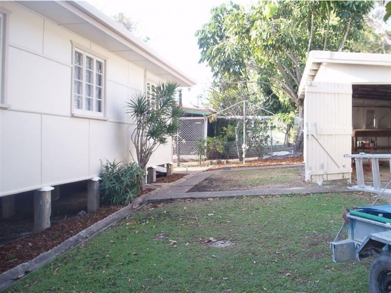 46 Deakin Avenue, Southport QLD 4215