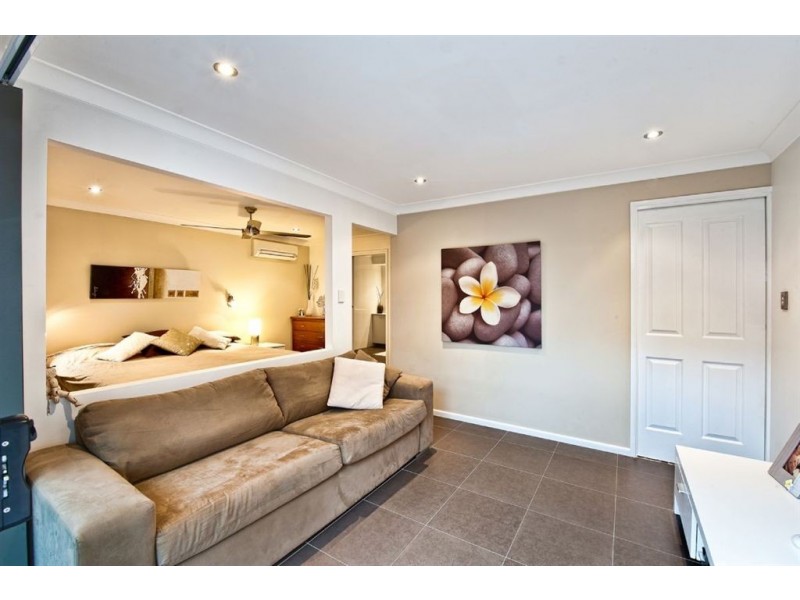 5 Cypress Drive West, Broadbeach Waters QLD 4218