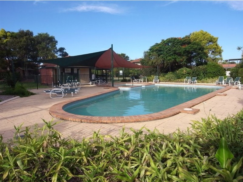 27/23 Tristan Place, Benowa QLD 4217